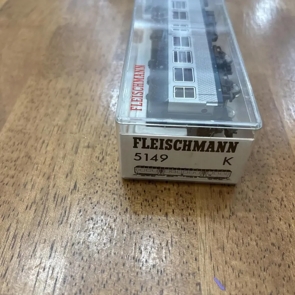 Vintage Fleischmann 5149 K HO Model Passenger Train Ferrovie dello Stato Italian